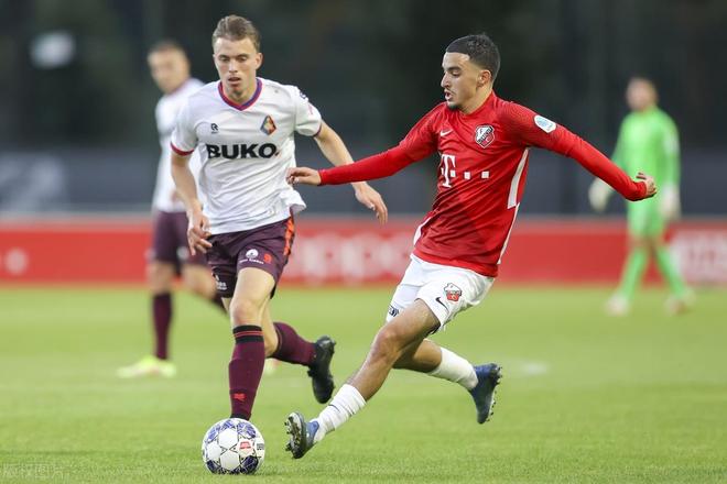 的海斯年纪 的海斯年纪