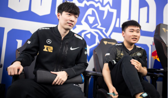 球破门显得 球破门显得